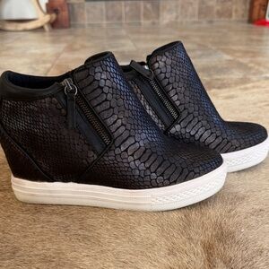 Not Rated Black Textured Wedge Sneakers